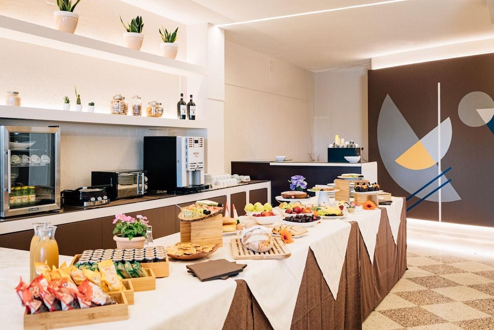 Al Pescatore Hotel